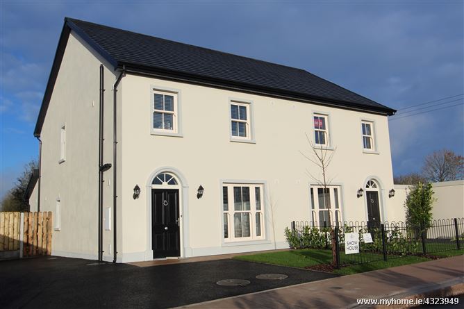 Castle Park, Killycard, Castleblayney, Monaghan