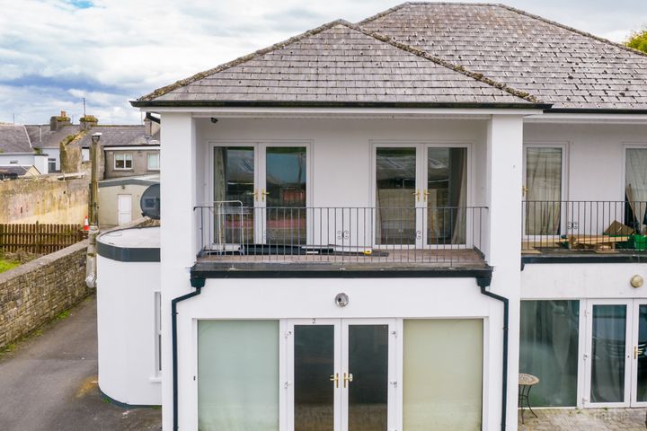 2 RASTERYS, MAIN ST, CASTLEREA