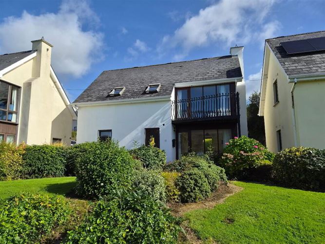 8 The Waterfront, Dromod, Carrick-On-Shannon, Leitrim