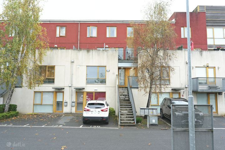 132 CEDARBROOK AVE, CHERRYORCHARD, DUBLIN 10