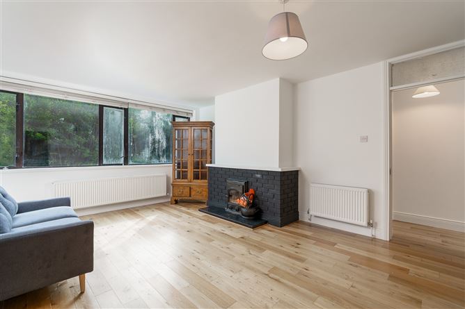 2 TOWERVILLE, ST. JOHN'S ROAD, SANDYMOUNT