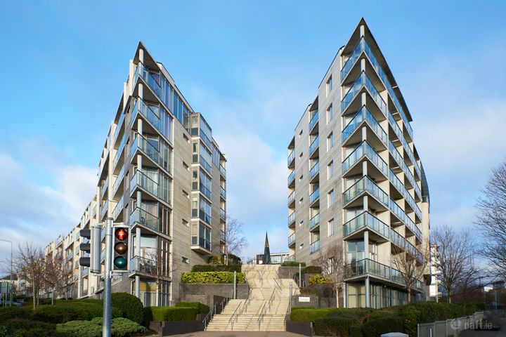 19 IONA, PROSPECT HILL, DUBLIN