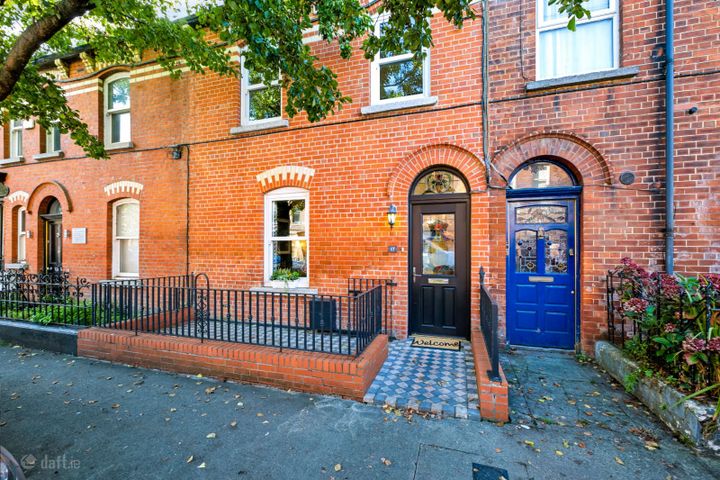 17 CADOGAN ROAD (WITH ATTIC CONVERSION), Fairview, Dublin 3