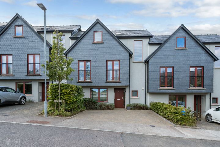 9 Spanish Walk, Convent Garden, Kinsale