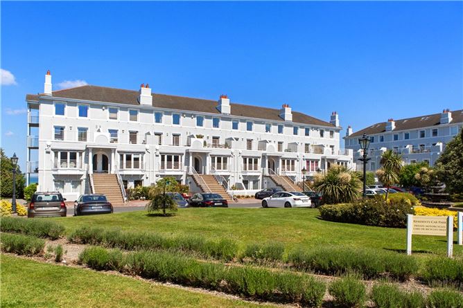 Apt. 15 Salthill, Monkstown, Co. Dublin