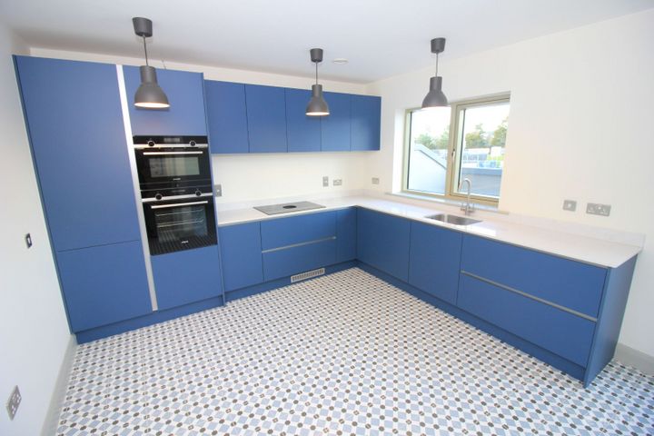 35 Aylesbury, Ballintemple, Cork
