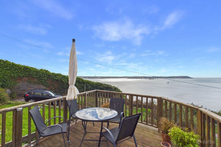 1 EAST VIEW, EAST HILL, COBH