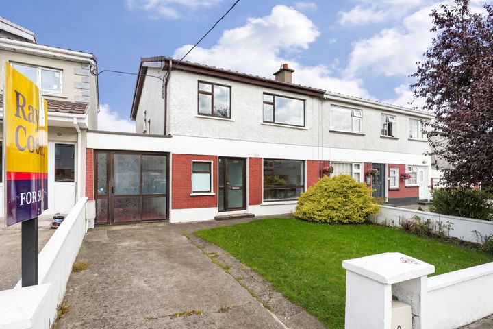 153 MOOREFIELD PARK, NEWBRIDGE, KILDARE