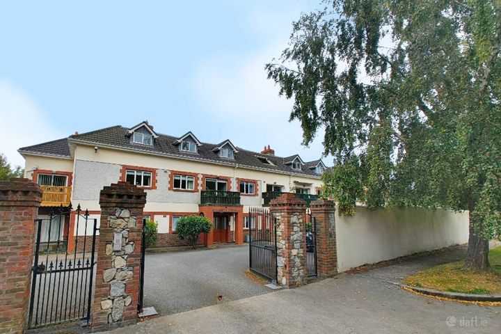 4 Broomfield Hall, Shankill, County Dublin