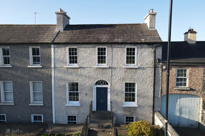 Bridgeview Terrace, Virginia, Cavan