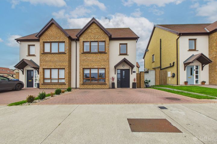 3 GARRAI BROC, CROOKE, PASSAGE EAST