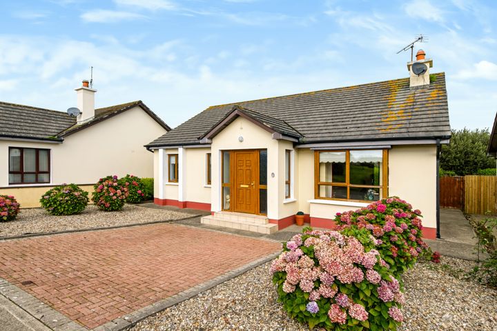7 WESTWINDS, KILRANE, ROSSLARE HARBOUR