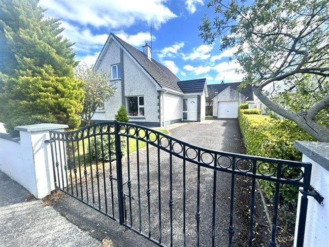 No. 10 Aglish Estate , Castlebar, Mayo