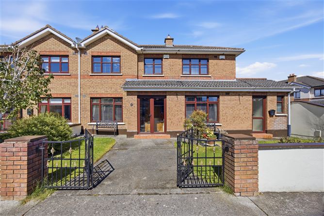 61/61A Collinswood, Whitehall, Dublin 9