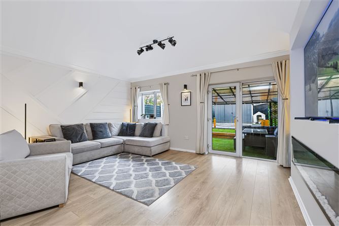 27 CLONUSKE GREEN, HAMLET LANE, BALBRIGGAN