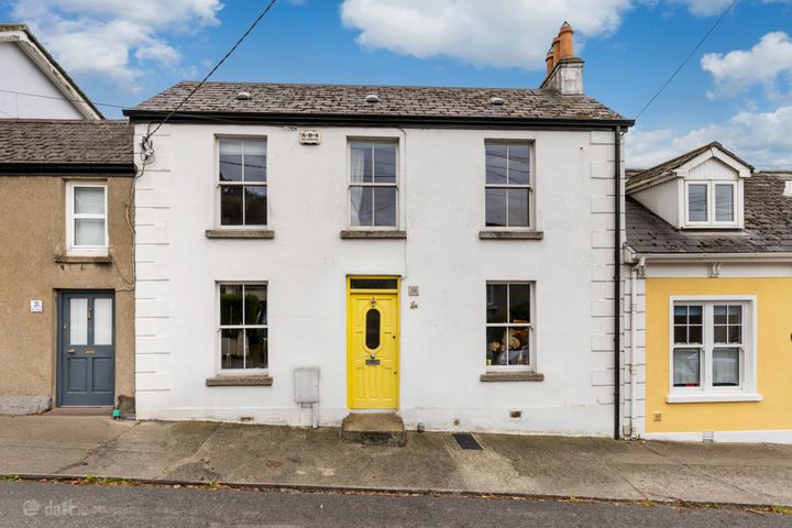 30 Main Street, Howth, Co. Dublin