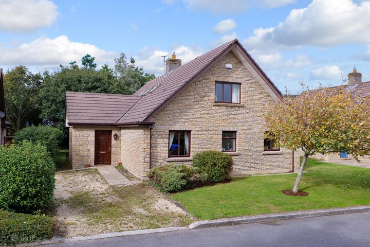 75 Renville Village, Oranmore, Co. Galway