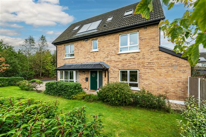 7 Oaktree Park, Cunnaberry Hill, Tully Road