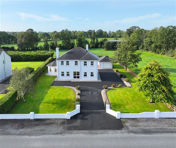 KNOCKLOUGHLIN, LONGFORD