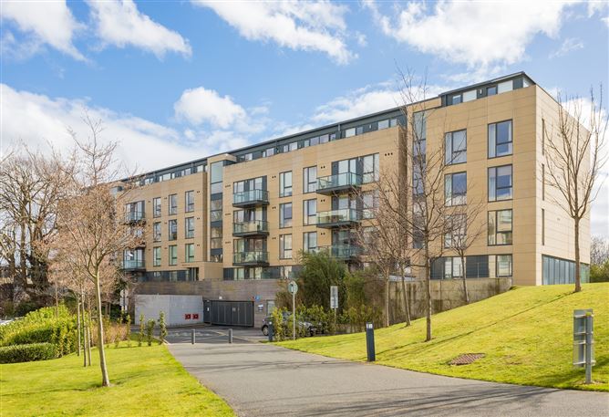13 Temple Hall, Mount St Annes, Milltown