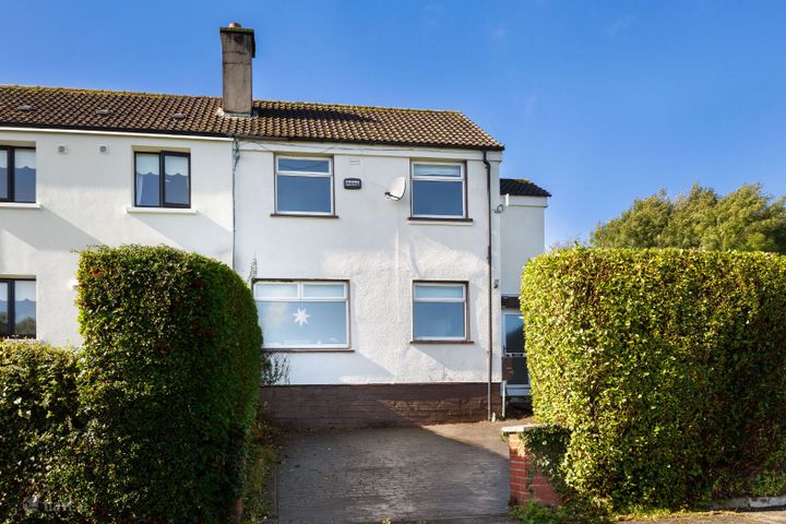 30 UPPER GRATTAN PARK, GREYSTONES, GRATTAN PARK