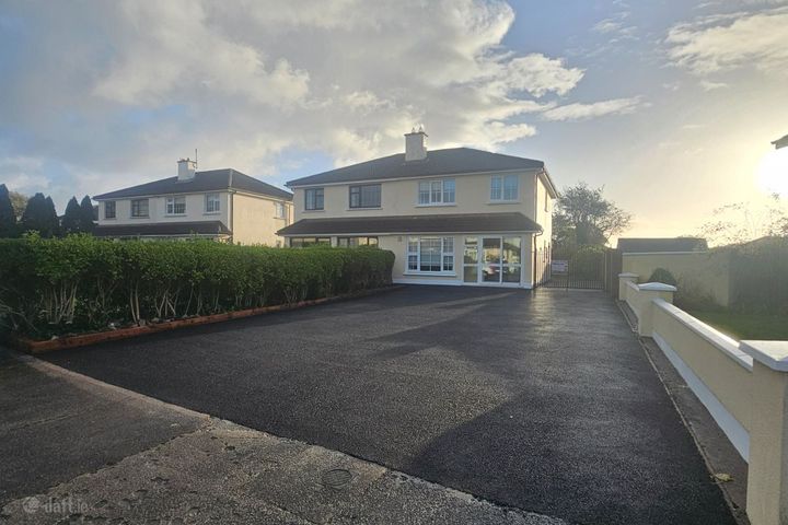 44 Knocknacarra Park, Knocknacarra, Salthill, Co. Galway, H91NVW4