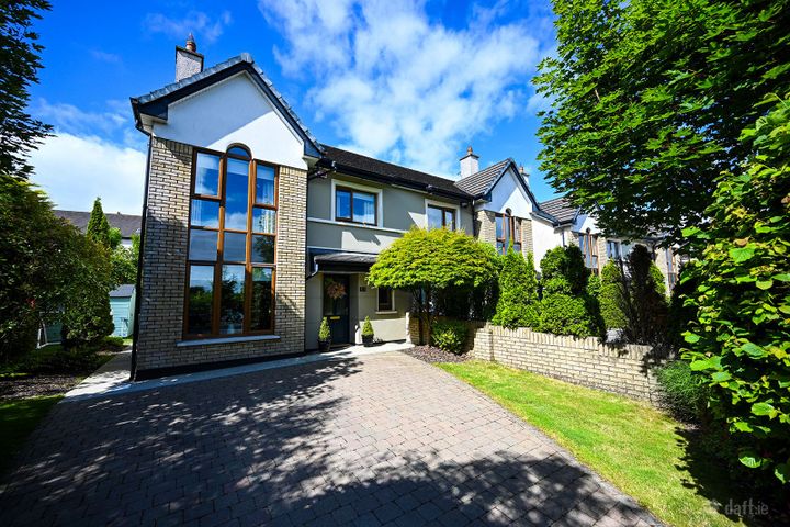 11 Edgewood, Maryborough Ridge, Rochestown, Cork