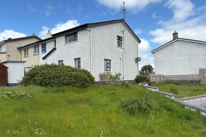 6 Riverdale Court, Castlebar, Castlebar, Co. Mayo, F23VW98