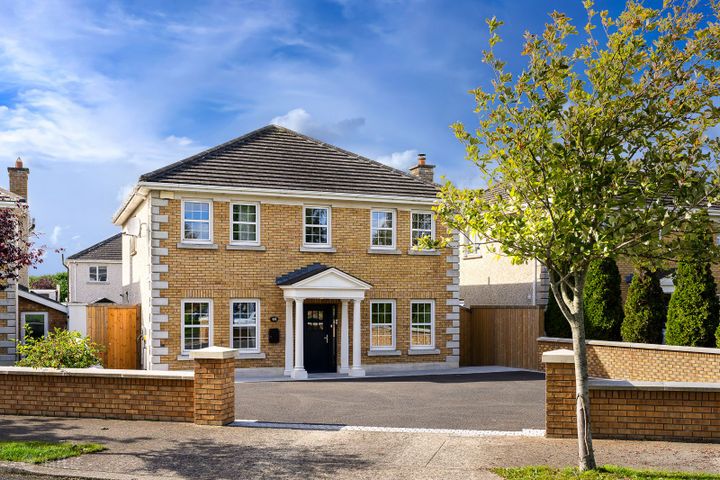 66 WELLESLEY MANOR, GREAT CONNELL, NEWBRIDGE