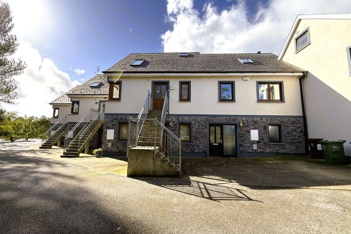 12 BRUNCH NA SHIONNA, O' BRIENS BRIDGE, CO CLARE