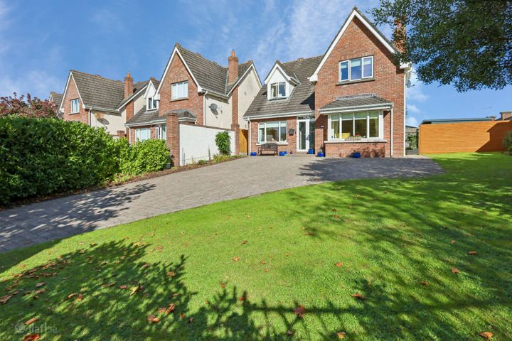 1 Athlumney Hall, Navan, Meath