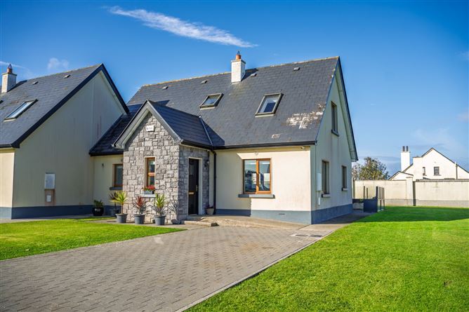 C70 Cahermore Village, Enniscrone, Co. Sligo