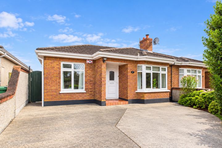 27 The Downings, Prosperous, Co. Kildare
