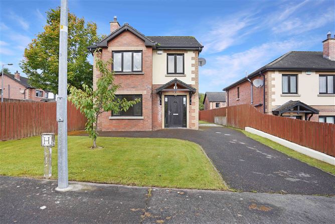  9 Dún Na Carraige, Kingscourt, Co. Cavan, A82 E4H7  