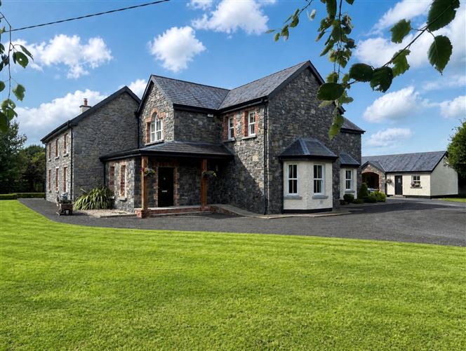 Leanmor House, Kilmore, Dundrum, Tipperary