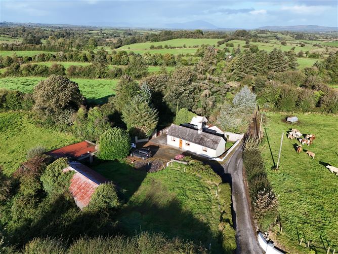 Forth Village, Kinaffe, Swinford, Co. Mayo