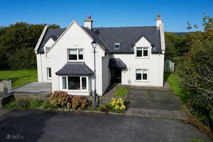 4 Meadow Fields, Rylane, Cork