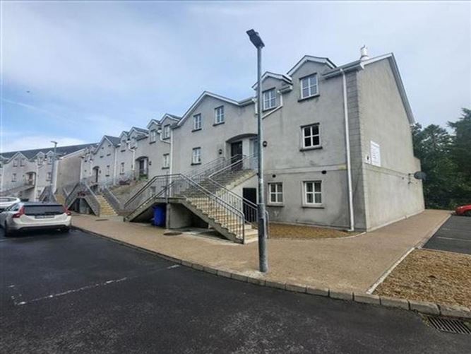 4 RIVERSIDE, BALLINAMORE, LEITRIM