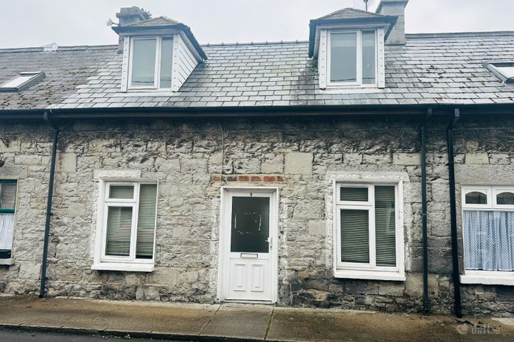 9 Woodview Terrace, Foynes