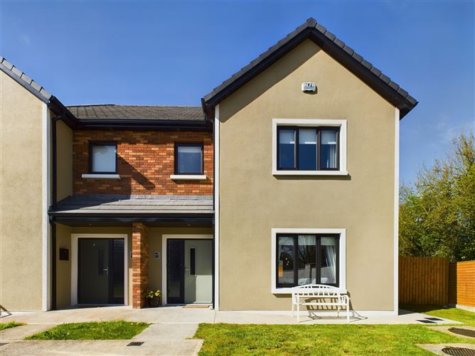 103 CEDAR WALK, CASTLE OAKS, DUBLIN ROAD