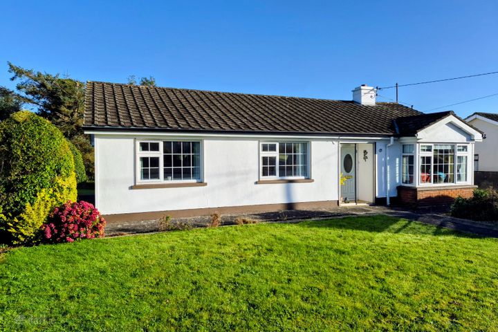 Ballagh Street, Charlestown, Co. Mayo, F12A9C3