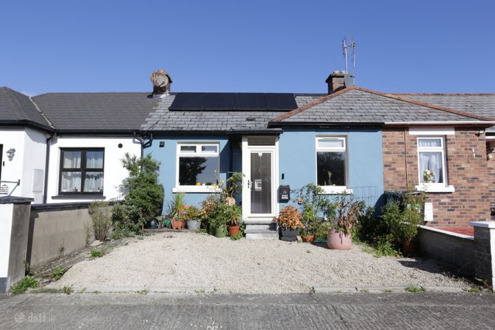 24 Trinity Gardens, Drogheda, Co. Louth