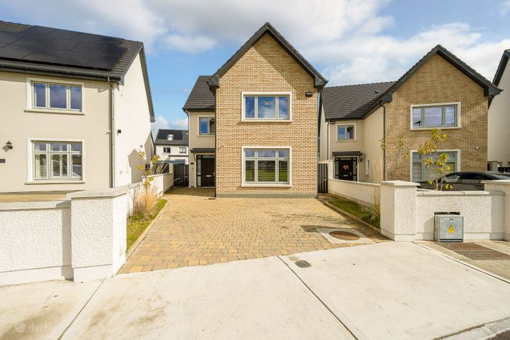 7 Clover Lawn, Janeville Carrigaline Co. Cork