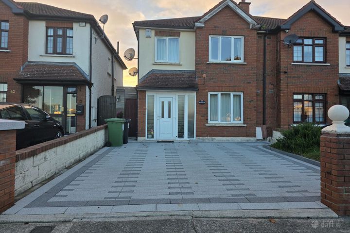 60 Palmers Crescent, Palmerstown, Dublin 20