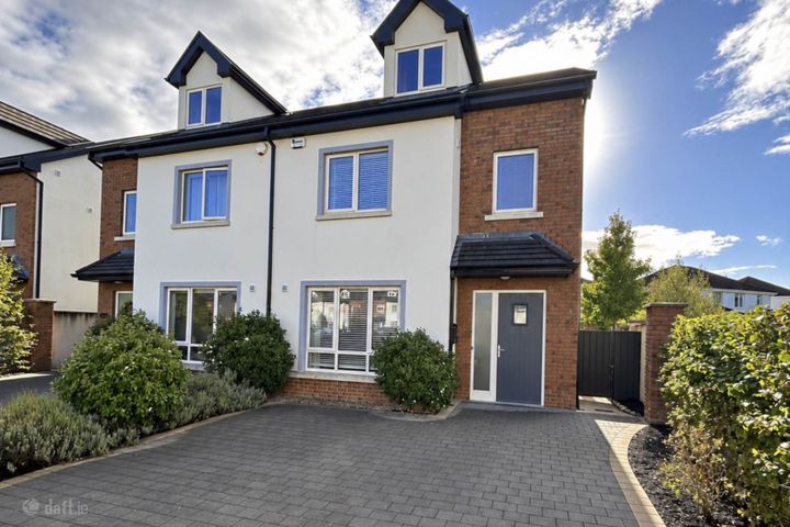 4 Sycamore Drive, Limerick Road, Ennis, County Clare