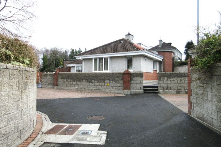 2 MORENO, ARCADIA, ATHLONE