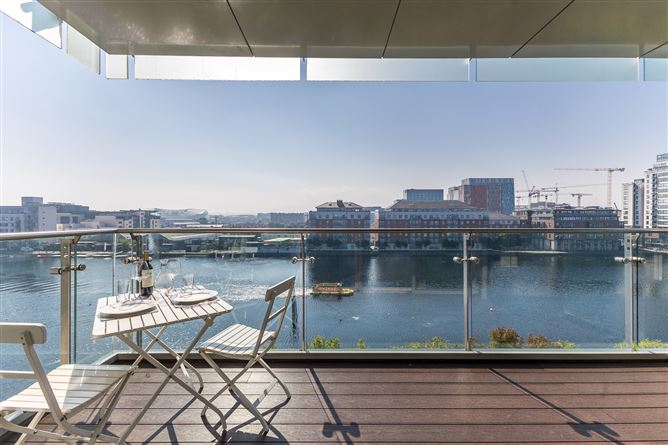 Apt 56 The Waterfront, Hanover Quay, Grand Canal Dk, Dublin 2
