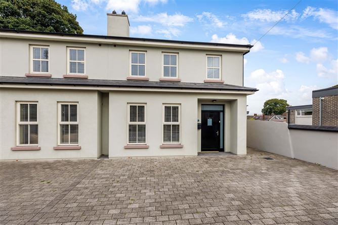 1 Wellington Place, Trim, County Meath