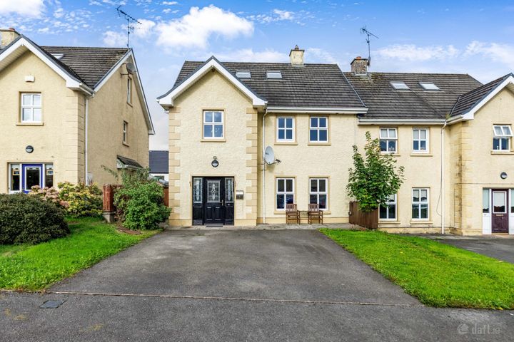 24 LATLORCAN GLEN, DUBLIN RD, MONAGHAN