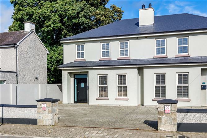 2 Wellington Place, Trim, Co. Meath